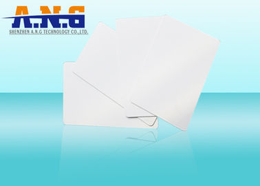 China 30Mil Business Blank Plastic Business Cards Waterproof With 10 Years Endurance factory