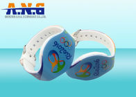13.56 MHz Adjustable Waterproof Silicone RFID Bracelet For Swimming Pool